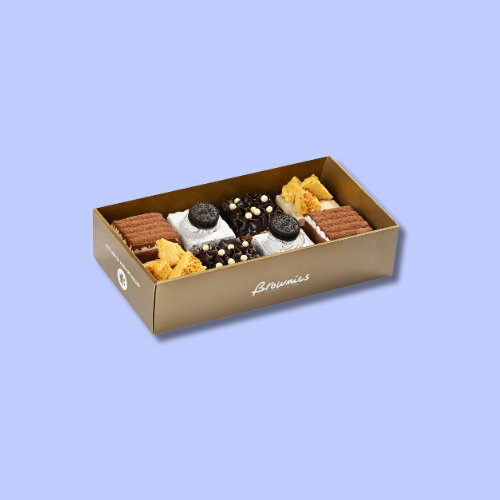 Claasic Cakes Collection Box of 8